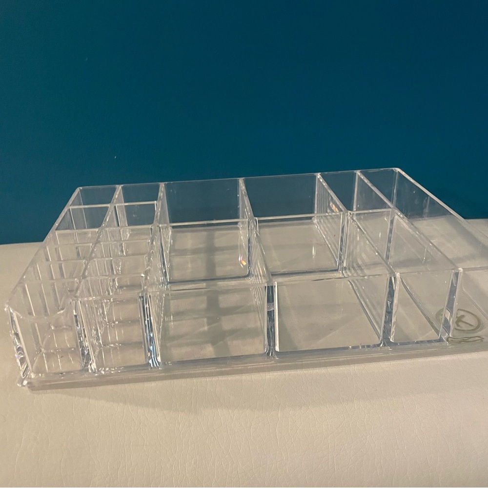 Clear Acrylic Organizer